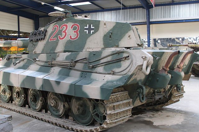 640px-Tiger_II_Saumur_1.JPG