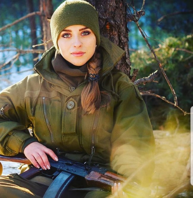 Beautiful-women-in-ukraine-army-ukrainian-military-girls_88.jpg