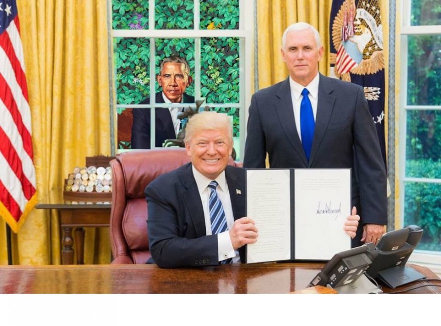 Oval office.jpg