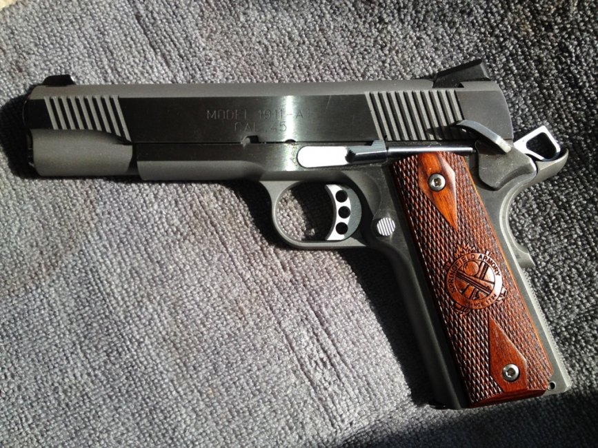 sa1911.JPG