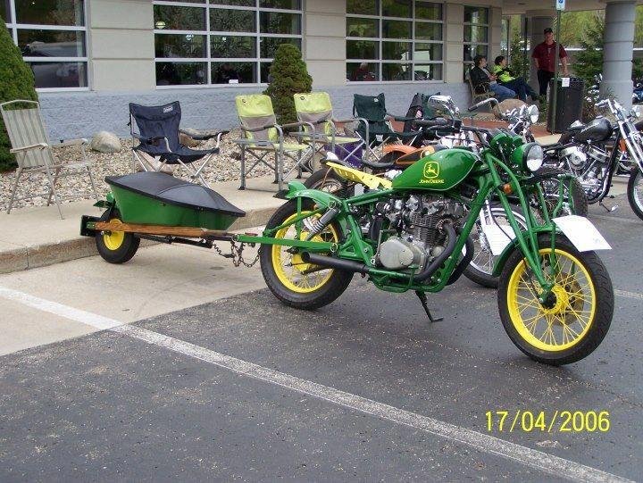 John-Deere-scooter-wheelbarrow-trailer.jpg