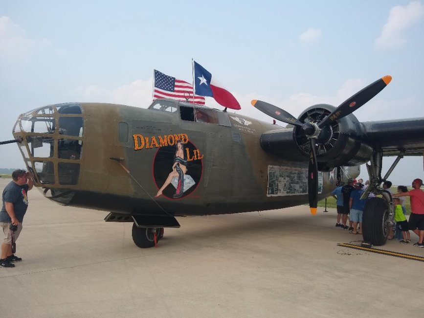 b-24.jpg