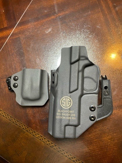 P226 holster.jpg