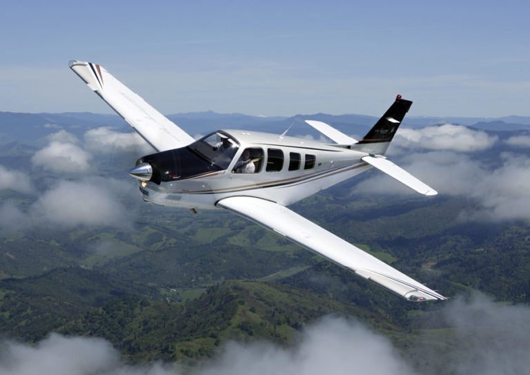 Beechcraft-Bonanza-G36_900x636-768x543.jpg