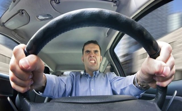 istock-road-rage1-680x416 copy.jpg copy.jpg