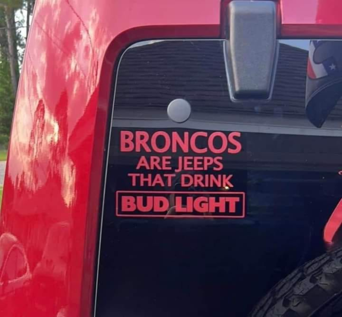 Broncos vs Jeeps.png