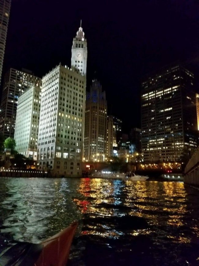 Kayaking through Chicago.jpg