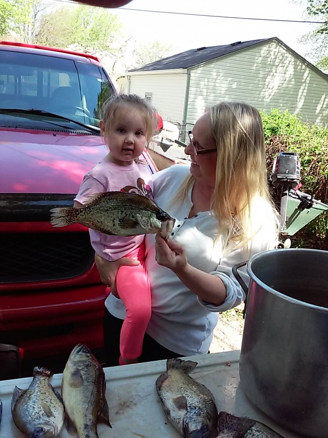 farm crappie 1.jpg