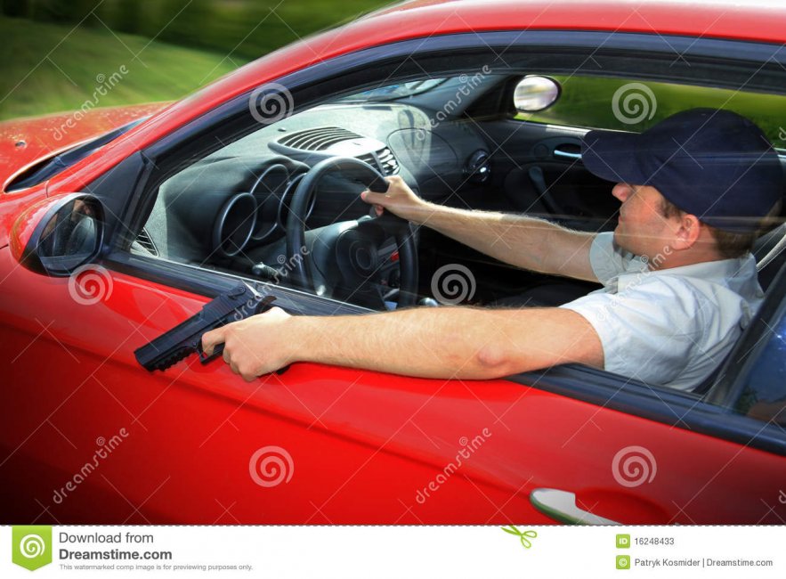 driving-gun-16248433.jpg