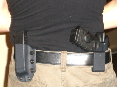 Right Hand Inside Pants IWB w/Mag Holder